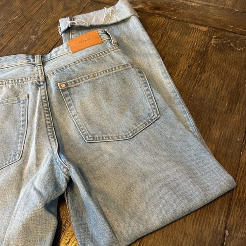 Light Denim Jeans Original Straight Fit High Waist Size 27   By H&M